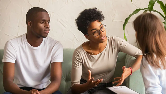 در جلسه سکس تراپی چه اتفاقی می‌افتد؟