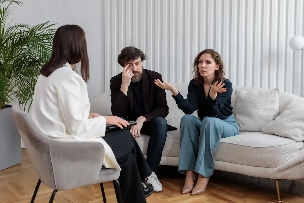 آشنایی با زوج درمانی و تکنیک‌های اصلی